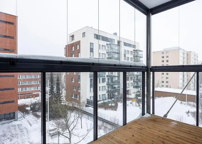 Apartamento City Island Studio Apartment, 4 Beds, Street Parking, 3km To City Center, Bus Stop 200m Helsinki